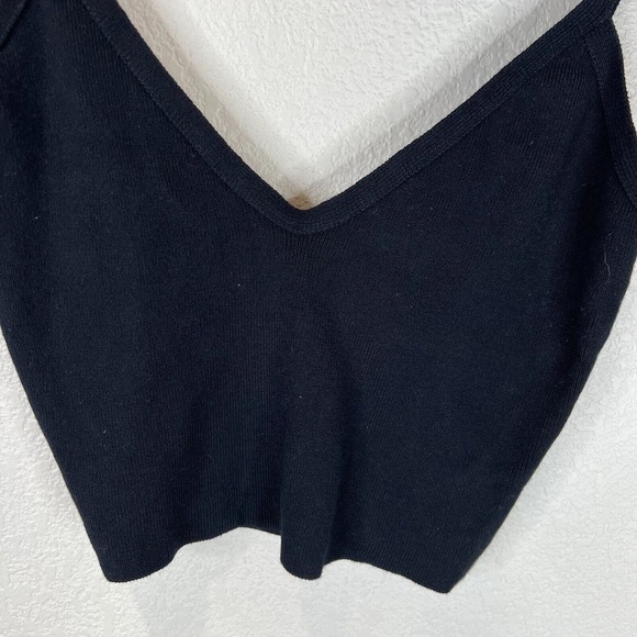 Superdown Remy Crop Top Black Strappy V Neck Stretch Knit Women's Size Medium M - Picture 4 of 12